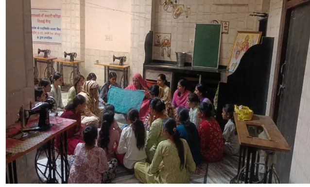 सिलाई केन्द्र का चित्र