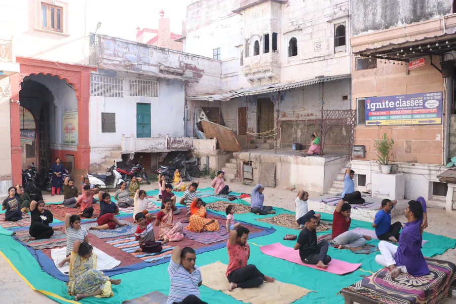 योग एवं प्राणायाम का चित्र