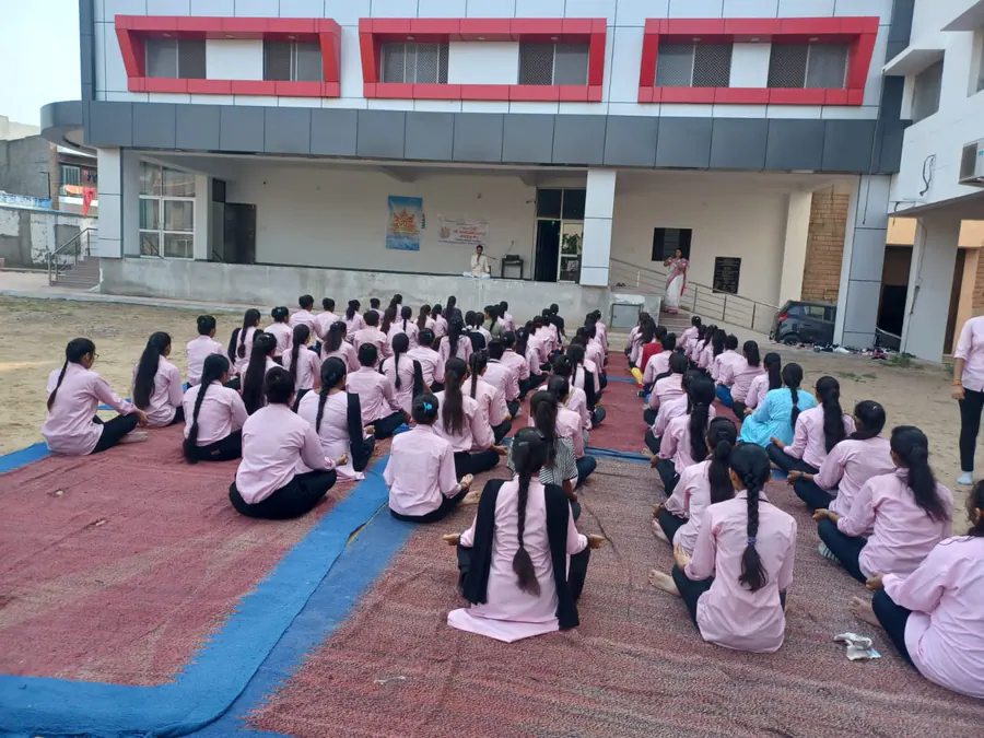 योग एवं प्राणायाम का चित्र